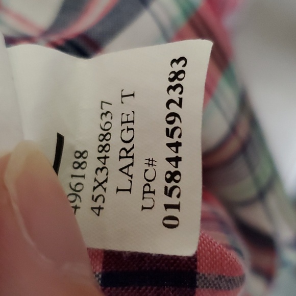 IZOD plaid short sleeve shirt. - Picture 7 of 10